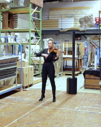 Bow; Marion Devaud X Michaël Borgognon